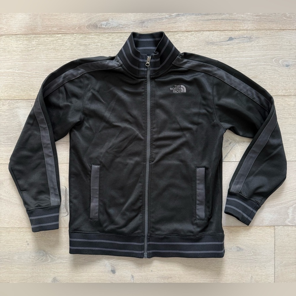 The North Face A5 Series track jacket. Boys Large. Black.